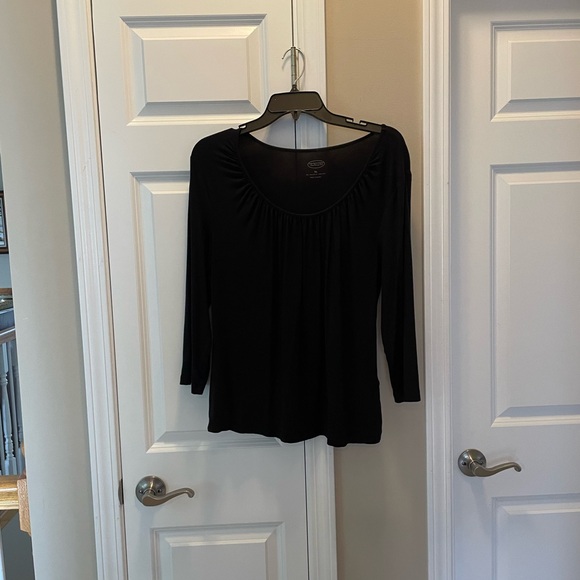 Talbots black 3/4 sleeve ruched neck line - Picture 2 of 5